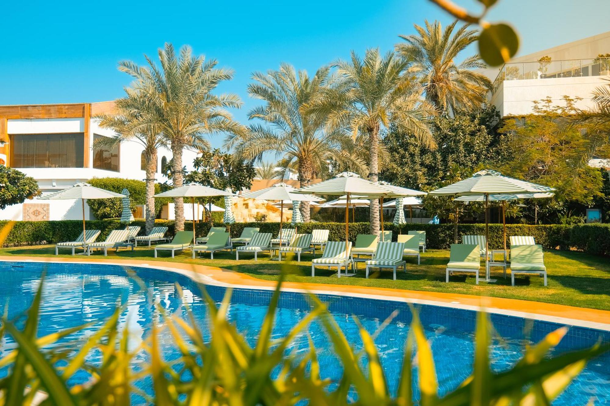 Dubai Marine Beach Resort & Spa Esterno foto